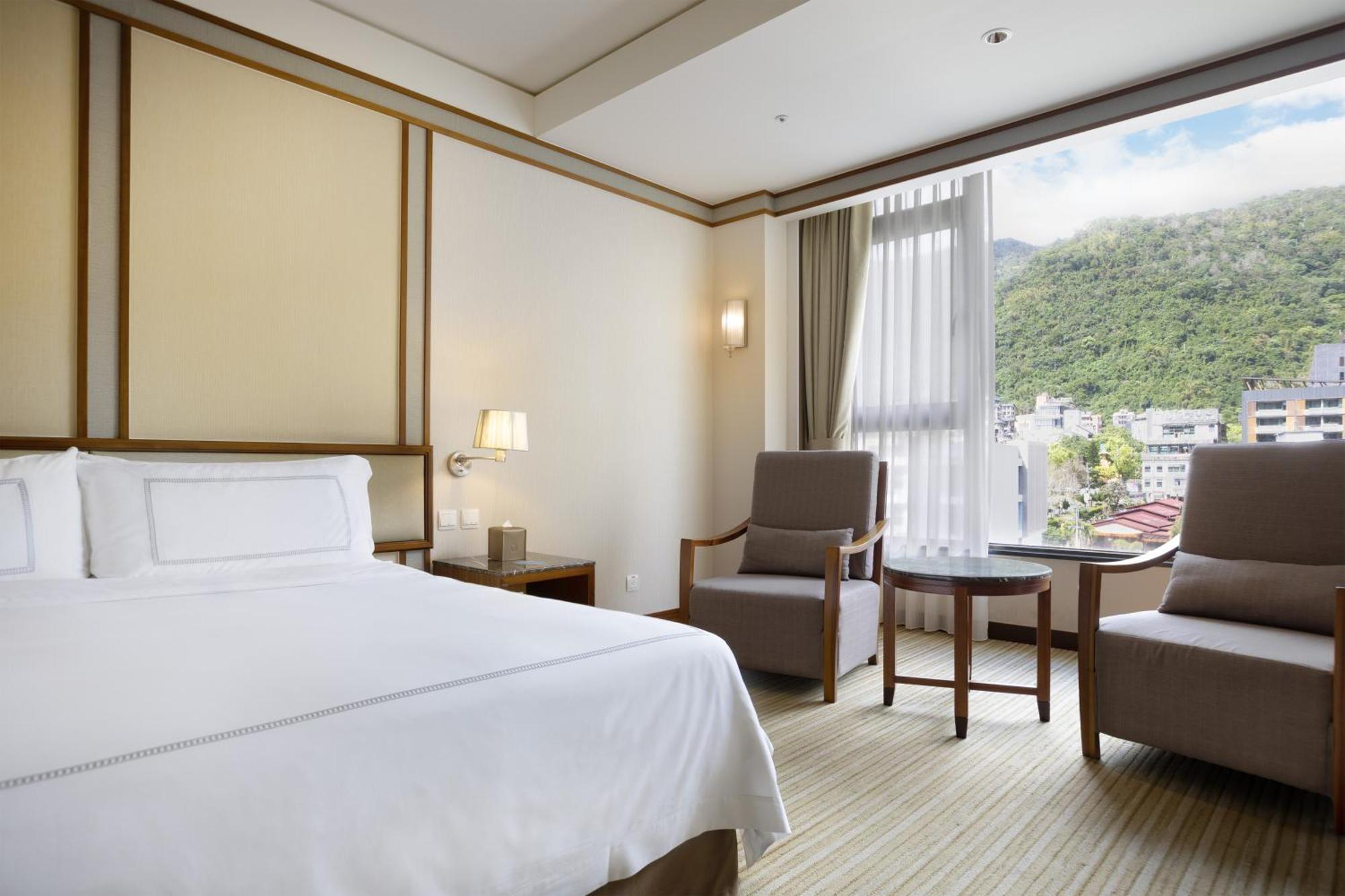 Evergreen Resort Hotel - Jiaosi Jiaoxi Bagian luar foto